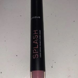 Younique liquid lipstick